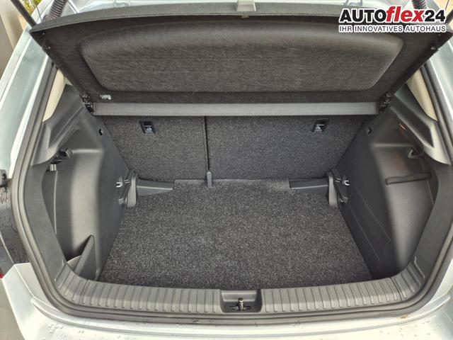 Vorlauffahrzeuge Skoda Fabia - 1.0 TSI 115PS DSG Selection 5-türig Rückf.Kamera Parksensoren Sitzheizung Multifunktionslenkrad Klima Skoda-Radio Bluetooth Touchscreen Tempomat Nebelsch. Apple CarPlay   Android Auto