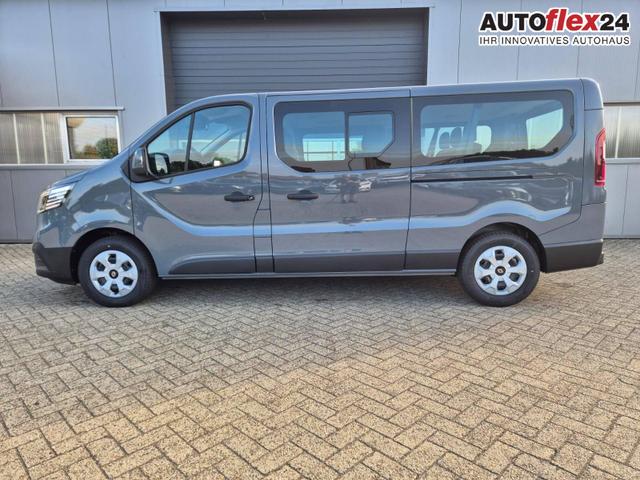 Vorlauffahrzeuge Renault Trafic - Combi L2 2.0 dCi 150PS Grand Evolution 9-Sitzer Rollstuhlrampe Rollstuhlsicherung Schiebetür l r Klima v h DAB Bluetooth Touchscreen Apple CarPlay Android Auto PDC Rückf.Kamera