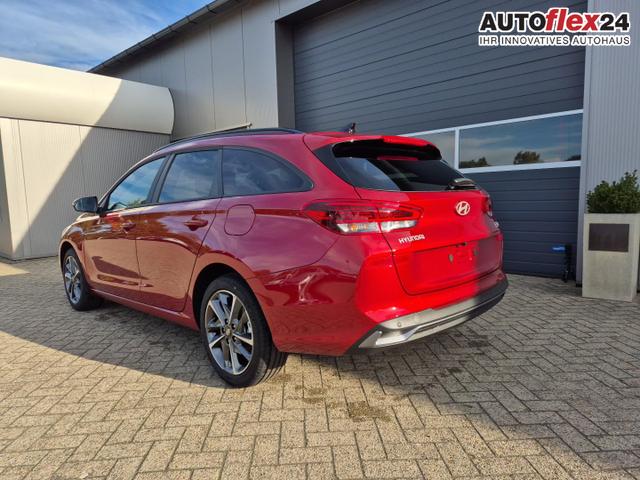Hyundai i30 Kombi 1.5 T-GDI 95PS Sitzheizung Lenkradheizung Klimaautomatik Tempomat Navi Apple CarPlay + Android Auto PDC v+h Rückf.Kamera 17-LM 