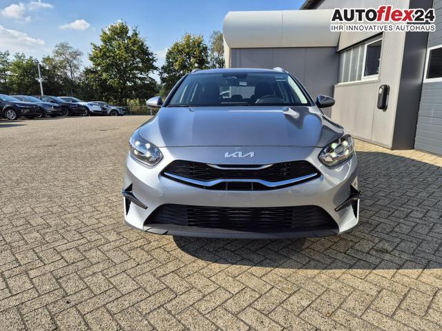 Kia II Ceed Sportswagon Vision 1.5 T-GDi 140PS Automatik Klimaautomatik Alarmanlage Sitzheizung Lenkradheizung Navi PDC Rückf.Kamera Bluetooth Touchscreen Apple CarPlay Android Auto Tempomat 