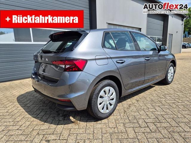 Skoda Fabia 1.0 TSI 115PS DSG Selection 5-t&uuml;rig R&uuml;ckf.Kamera Parksensoren Sitzheizung Multifunktionslenkrad Klima Skoda-Radio Bluetooth Touchscreen Tempomat Nebelsch. Apple CarPlay + Android Auto 