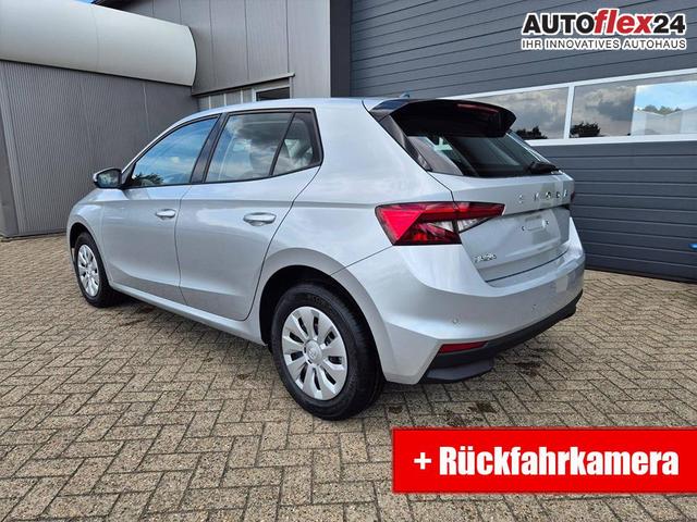 Skoda Fabia 1.0 TSI 115PS DSG Selection 5-t&uuml;rig R&uuml;ckf.Kamera Parksensoren Sitzheizung Multifunktionslenkrad Klima Skoda-Radio Bluetooth Touchscreen Tempomat Nebelsch. Apple CarPlay + Android Auto 