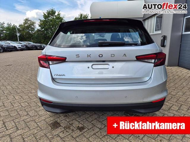 Skoda Fabia 1.0 TSI 115PS DSG Selection 5-t&uuml;rig R&uuml;ckf.Kamera Parksensoren Sitzheizung Multifunktionslenkrad Klima Skoda-Radio Bluetooth Touchscreen Tempomat Nebelsch. Apple CarPlay + Android Auto 