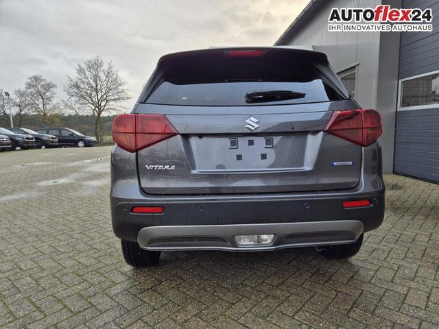 Vorlauffahrzeuge Suzuki Vitara - Comfort  110PS Automatik MHEV 4x4 ALLGRIP 1.4 Boosterjet Allrad Teilleder Navi Klimaautomatik Sitzheizung ACC PDC v h Rückf.Kamera Suzuki-Radio Apple CarPlay Android Auto Touchscreen 2xKeyless 17-LM