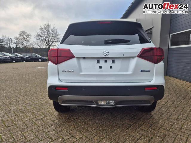 Suzuki Vitara Comfort+ 110PS Automatik MHEV 4x4 ALLGRIP 1.4 Boosterjet Allrad Teilleder Navi Klimaautomatik Sitzheizung ACC PDC v+h Rückf.Kamera Suzuki-Radio Apple CarPlay Android Auto Touchscreen 2xKeyless 17-LM 