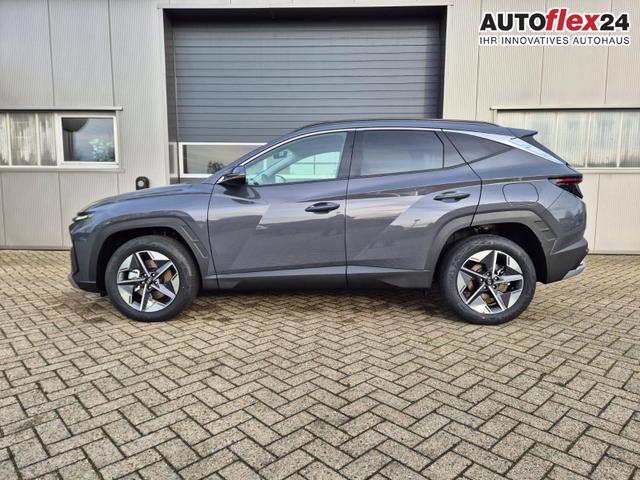 Vorlauffahrzeuge Hyundai TUCSON - Trend 1.6 T-GDI 150PS Automatik TZ 2026 Teil-Leder Sitzheizung v h Lenkradheizung Klimaautomatik Navi Touchscreen DAB  Apple CarPlay   Android Auto PDC R&uuml;ckf.-Kamera Matrix-LED-Scheinw.