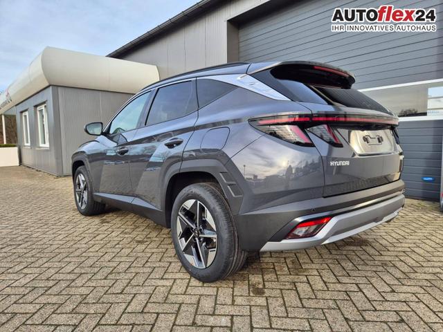 Vorlauffahrzeuge Hyundai TUCSON - Trend 1.6 T-GDI 150PS Automatik TZ 2026 Teil-Leder Sitzheizung v h Lenkradheizung Klimaautomatik Navi Touchscreen DAB  Apple CarPlay   Android Auto PDC R&uuml;ckf.-Kamera Matrix-LED-Scheinw.