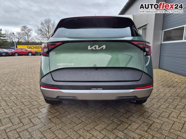 Kia Sportage Spirit 1.6 T-GDI 150PS DCT NEUES MODELL MY26 FACELIFT Teil-Leder 18"LM Sitzheizung v+h Lenkradheizung Klimaautomatik ACC Navi Bluetooth Touchscreen Apple CarPlay Android Auto PDC R&uuml;ckf.Kamera 2x Keyless 