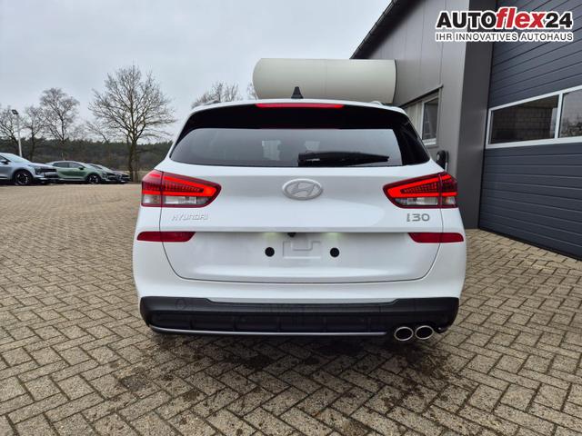 Hyundai i30 Kombi 1.6 T-GDI 150PS Automatik N-Line MY2026 Sitzheizung Lenkradheizung Klimaautomatik Navi 10,3"-Touchscreen Bluelink Apple CarPlay + Android Auto PDC v+h R&uuml;ckf.Kamera 18-LM 