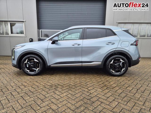 Vorlauffahrzeuge Kia Sportage - Spirit 1.6 T-GDI 150PS Automatik NEUES MODELL MY26 FACELIFT Teil-Leder 18"LM Sitzheizung v h Lenkradheizung Klimaautomatik ACC Navi Bluetooth Touchscreen Apple CarPlay Android Auto PDC R&uuml;ckf.Kamera 2x Keyless