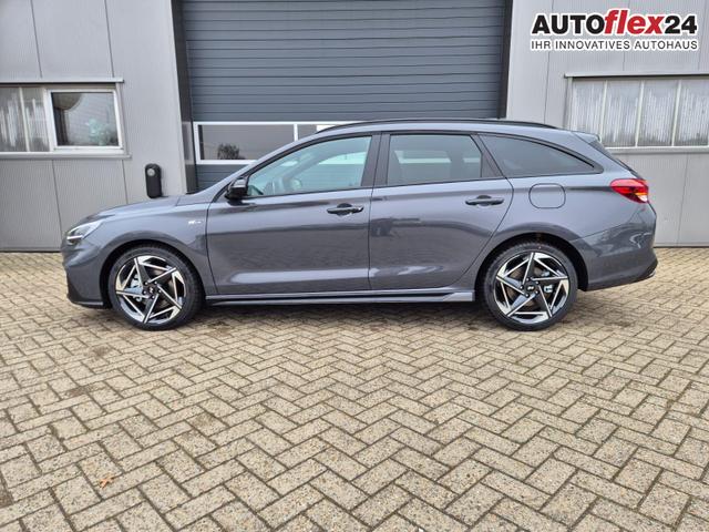 Vorlauffahrzeuge Hyundai i30 Kombi - 1.6 T-GDI 150PS Automatik N-Line MY2026 Sitzheizung Lenkradheizung Klimaautomatik Navi 10,3"-Touchscreen Bluelink Apple CarPlay   Android Auto PDC v h R&uuml;ckf.Kamera 18-LM