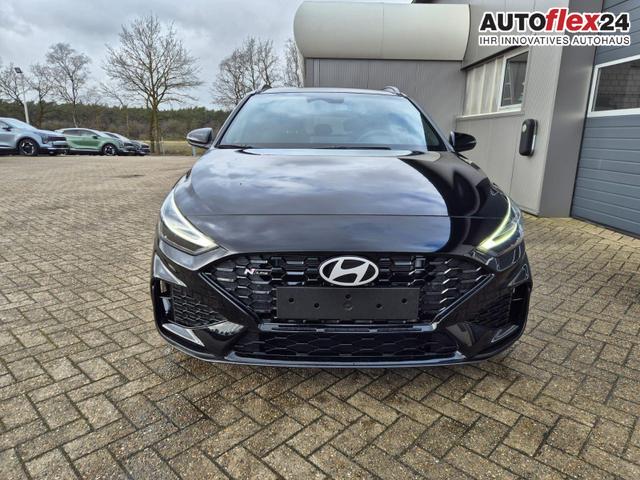 Hyundai i30 Kombi 1.6 T-GDI 150PS Automatik N-Line MY2026 Sitzheizung Lenkradheizung Klimaautomatik Navi 10,3"-Touchscreen Bluelink Apple CarPlay + Android Auto PDC v+h R&uuml;ckf.Kamera 18-LM 