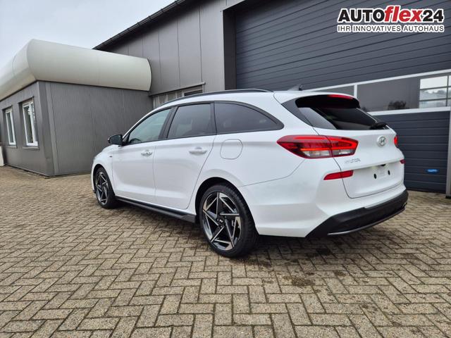 Vorlauffahrzeuge Hyundai i30 Kombi - 1.6 T-GDI 150PS Automatik N-Line MY2026 Sitzheizung Lenkradheizung Klimaautomatik Navi 10,3"-Touchscreen Bluelink Apple CarPlay   Android Auto PDC v h R&uuml;ckf.Kamera 18-LM