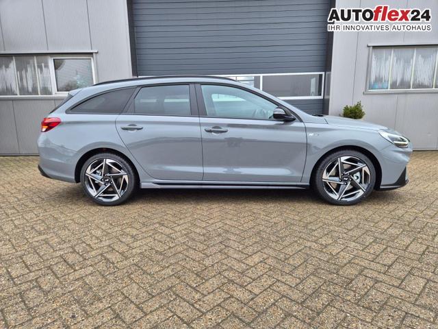 Hyundai i30 Kombi 1.6 T-GDI 150PS Automatik N-Line MY2026 Sitzheizung Lenkradheizung Klimaautomatik Navi 10,3"-Touchscreen Bluelink Apple CarPlay + Android Auto PDC v+h R&uuml;ckf.Kamera 18-LM 