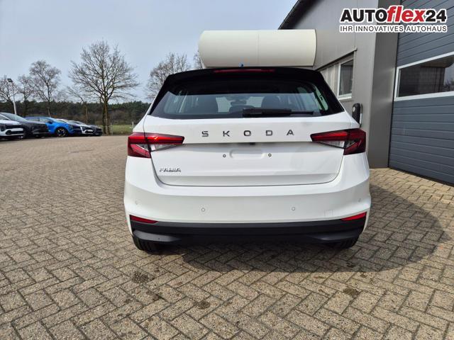 Skoda Fabia 1.0 TSI 95PS Selection 5-t&uuml;rig R&uuml;ckf.Kamera Parksensoren Sitzheizung Multifunktionslenkrad Klima Skoda-Radio Bluetooth Touchscreen Tempomat Nebelsch. Apple CarPlay + Android Auto 