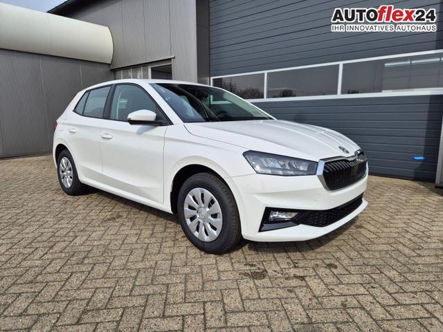 Skoda Fabia 1.0 TSI 95PS Selection 5-t&uuml;rig R&uuml;ckf.Kamera Parksensoren Sitzheizung Multifunktionslenkrad Klima Skoda-Radio Bluetooth Touchscreen Tempomat Nebelsch. Apple CarPlay + Android Auto 