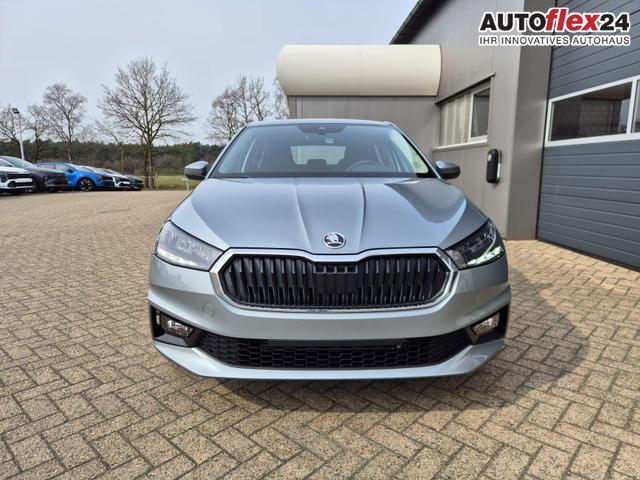 Vorlauffahrzeuge Skoda Fabia - 1.0 TSI 95PS Selection 5-t&uuml;rig R&uuml;ckf.Kamera Parksensoren Sitzheizung Multifunktionslenkrad Klima Skoda-Radio Bluetooth Touchscreen Tempomat Nebelsch. Apple CarPlay   Android Auto