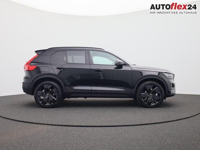 Volvo XC40 2.0 Black Edition Plus B4 Mild-Hybrid 197PS Automatik elektr. PanoDach R&uuml;ckf.Kamera PDC v+h ACC el.Heckklappe Harma/Kadon-Sound Klimaautomatik Sitzheizung Lenkradheizung Apple CarPlay Android Auto 20-LM 