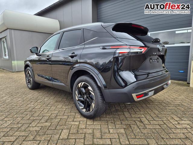 Nissan Qashqai 1.3 DIG-T MHEV 158 PS X-Tronic N-Connecta Teil-Leder PanoGlasdach Klimaautomatik Sitzheizung Lenkradheizung Navi ACC PDC v+h 360&deg;Kamera DAB Bluetooth Touchscreen Apple CarPlay Android Auto 18"LM 