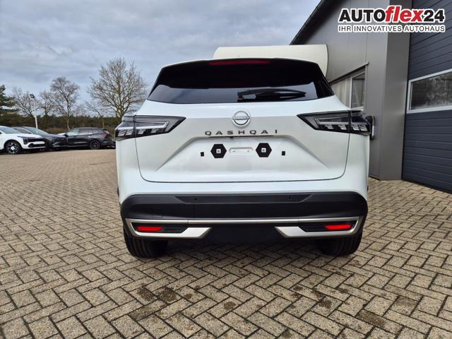 Nissan Qashqai 1.3 DIG-T MHEV 140PS Tekna Voll-Leder Klimaautomatik PanoGlasdach Sitzheizung Lenkradheizung Navi Head-Up Display elektr. Heckklappe ACC PDC v+h 360&deg;Kamera DAB Bluetooth Touchscreen Apple CarPlay Android Auto 19"LM 