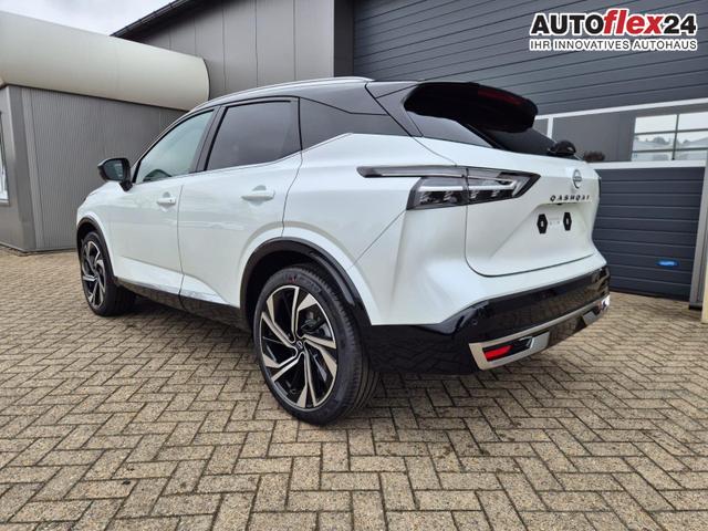 Vorlauffahrzeuge Nissan Qashqai - 1.3 DIG-T MHEV 158 PS X-Tronic Tekna Premium Paket 20"LM Teil-Leder PanoGlasdach Klimaautomatik Sitzheizung Lenkradheizung Navi Head-Up Display elektr. Heckklappe ACC PDC v h 360&deg;Kamera DAB Bluetooth Touchscreen Apple CarPlay Android Auto