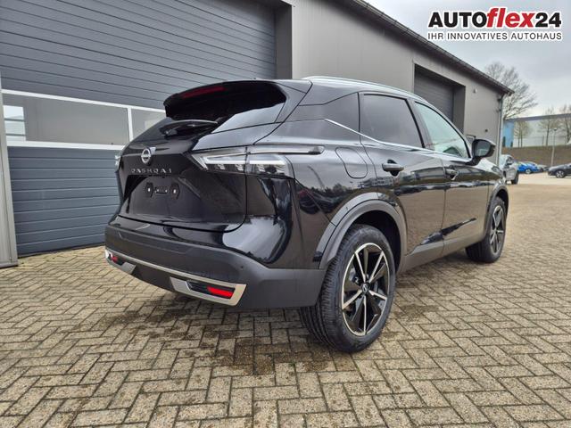 Nissan Qashqai 1.3 DIG-T MHEV 158 PS X-Tronic Tekna Voll-Leder Klimaautomatik PanoGlasdach Sitzheizung Lenkradheizung Navi Head-Up Display elektr. Heckklappe ACC PDC v+h 360&deg;Kamera DAB Bluetooth Touchscreen Apple CarPlay Android Auto 19"LM 