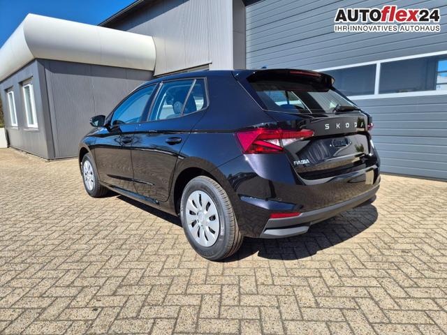 Skoda Fabia 1.0 TSI 95PS Selection 5-t&uuml;rig R&uuml;ckf.Kamera Parksensoren Sitzheizung Multifunktionslenkrad Klima Skoda-Radio Bluetooth Touchscreen Tempomat Nebelsch. Apple CarPlay + Android Auto 