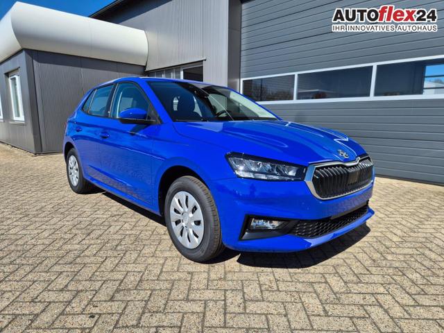 Skoda Fabia 1.0 TSI 95PS Selection 5-t&uuml;rig R&uuml;ckf.Kamera Parksensoren Sitzheizung Multifunktionslenkrad Klima Skoda-Radio Bluetooth Touchscreen Tempomat Nebelsch. Apple CarPlay + Android Auto 