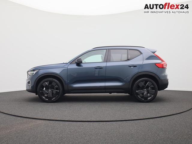 Vorlauffahrzeuge Volvo XC40 - 2.0 Black Edition Plus B4 Mild-Hybrid 197PS Automatik elektr. PanoDach R&uuml;ckf.Kamera PDC v h ACC el.Heckklappe Harman/Kardon-Sound Klimaautomatik Sitzheizung Lenkradheizung Apple CarPlay Android Auto 20-LM