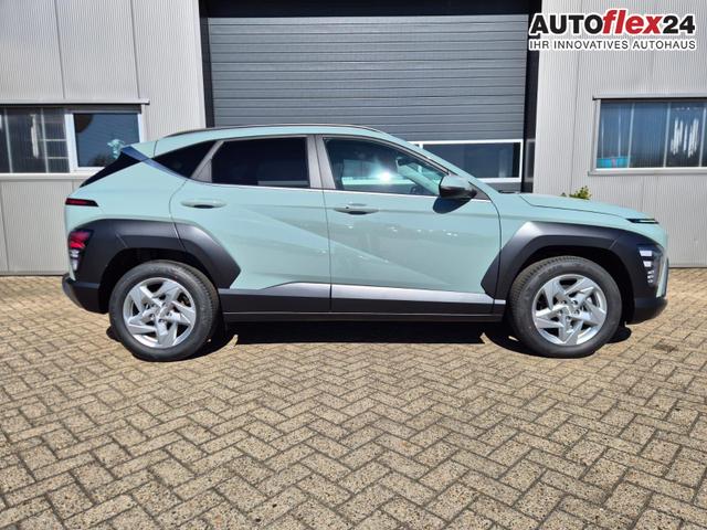 Hyundai KONA Trend 1.6 T-GDI 150PS Automatik MY2026 Voll-LED-Projektionsscheinw. mit LED-Lichtband Sitzheizung v+h Lenkradheizung ACC Klimaautomatik Navi Touchscreen DAB+ Apple CarPlay + Android Auto PDC R&uuml;ckf.Kamera 2xKeyless 17-LM 