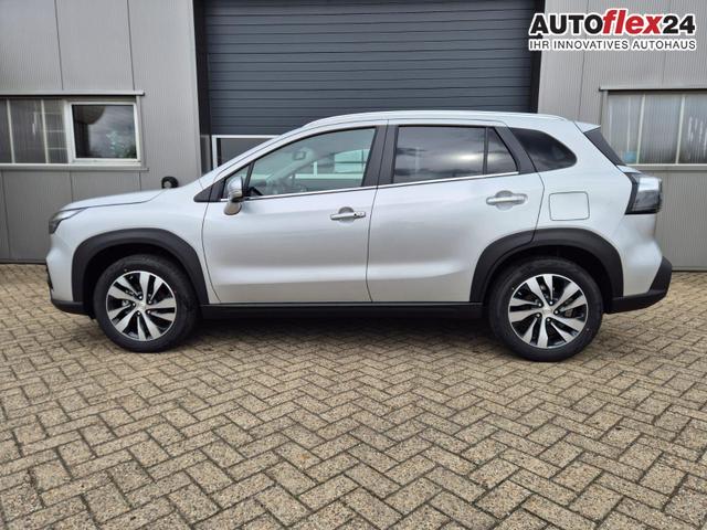 Vorlauffahrzeuge Suzuki S-Cross - Comfort  110PS MHEV 4x4 ALLGRIP 1.4 Boosterjet Teilleder Navi Klimaautomatik Sitzheizung ACC PDC v h 4x Kamera Suzuki-Radio Apple CarPlay Android Auto Touchscreen 2xKeyless 17-LM