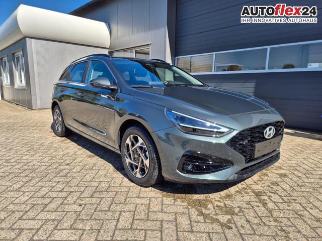 Hyundai i30 Kombi 1.6 T-GDI 150PS Automatik Trend Sitzheizung Lenkradheizung Klimaautomatik PDC v+h R&uuml;ckf.Kamera Navi Apple CarPlay + Android Auto 16"LM 