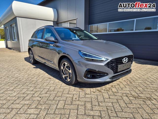 Hyundai i30 Kombi 1.5 T-GDI 150PS Automatik Trend Sitzheizung Lenkradheizung Klimaautomatik PDC v+h R&uuml;ckf.Kamera Navi Apple CarPlay + Android Auto 16"LM 