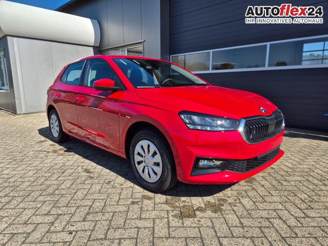 Skoda Fabia 1.0 TSI 95PS Selection 5-t&uuml;rig R&uuml;ckf.Kamera Parksensoren Sitzheizung Multifunktionslenkrad Klima Skoda-Radio Bluetooth Touchscreen Speedlimiter Nebelsch. Apple CarPlay + Android Auto 