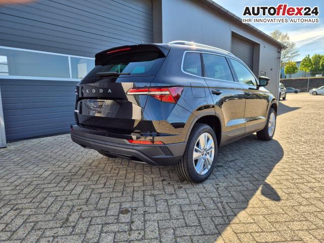 Skoda Karoq 1.5 TSI 150PS DSG Selection AHK Klimaautomatik Sitzheizung Lenkradheizung ACC PDC v+h R&uuml;ckf.Kamera abg.Scheiben Apple CarPlay Android Auto 17"LM 
