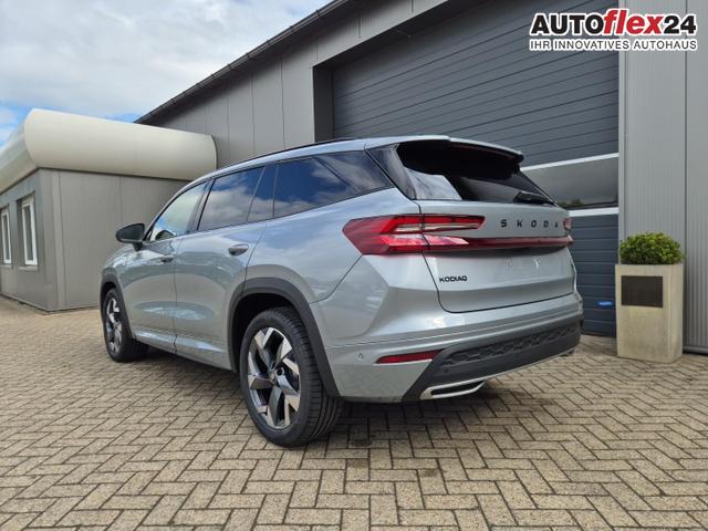 Skoda Kodiaq Sportline 1.5 TSI 204PS PHEV DSG schwenkb. AHK elektr. PanoDach HUD Alcantara PDC v+h 360&deg;Kamera CANTON Sound Klimaautomatik Sitzheizung Lenkradheizung Navi Apple CarPlay Android Auto 2xKeyless 19"LM vollelektr. Reichweite 116KM 