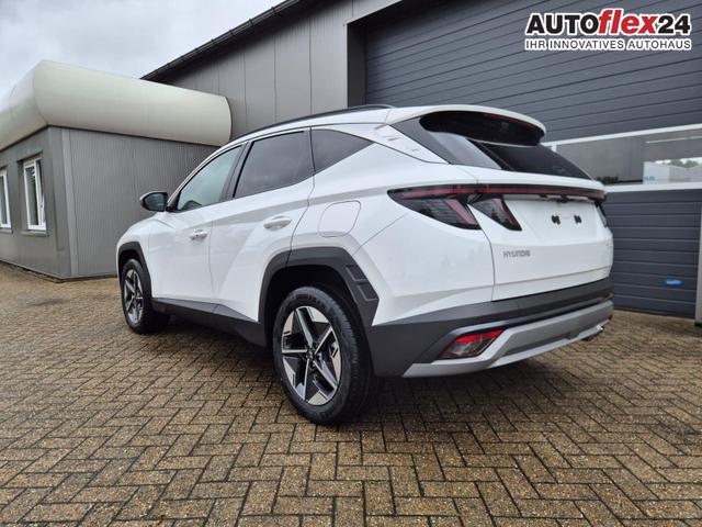 Vorlauffahrzeuge Hyundai TUCSON - Trend 1.6 T-GDI 150PS Automatik TZ 2026 Teil-Leder Sitzheizung v h Lenkradheizung Klimaautomatik Navi Touchscreen DAB  Apple CarPlay   Android Auto PDC R&uuml;ckf.-Kamera Matrix-LED-Scheinw.