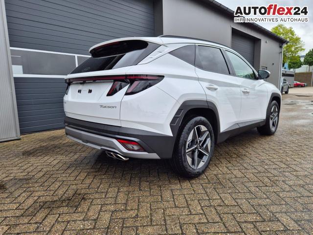 Hyundai TUCSON Trend 1.6 T-GDI 150PS Automatik TZ 2026 Teil-Leder Sitzheizung v+h Lenkradheizung Klimaautomatik Navi Touchscreen DAB+ Apple CarPlay + Android Auto PDC R&uuml;ckf.-Kamera Matrix-LED-Scheinw. 