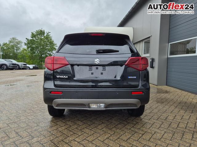 Suzuki Vitara Comfort+ 110PS MHEV 4x4 ALLGRIP 1.4 Boosterjet Allrad Teilleder mit Alcantara Navi Klimaautomatik Sitzheizung ACC PDC v+h R&uuml;ckf.Kamera Suzuki-Radio Apple CarPlay Android Auto Touchscreen 2xKeyless 17-LM 