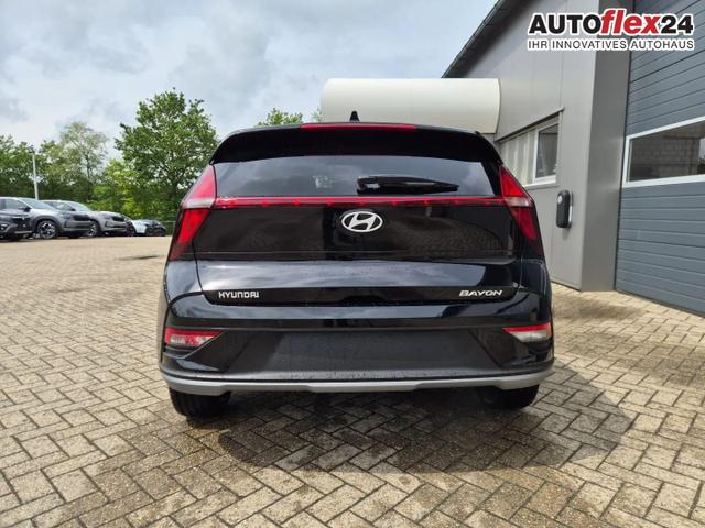 Hyundai BAYON Trend 1.0 T-GDI 90PS Klimaautomatik R&uuml;ckf.Kamera Parksensoren Sitzheizung Lenkradheizung Bluetooth Touchscreen Tempomat Apple CarPlay + Android Auto 16"LM 