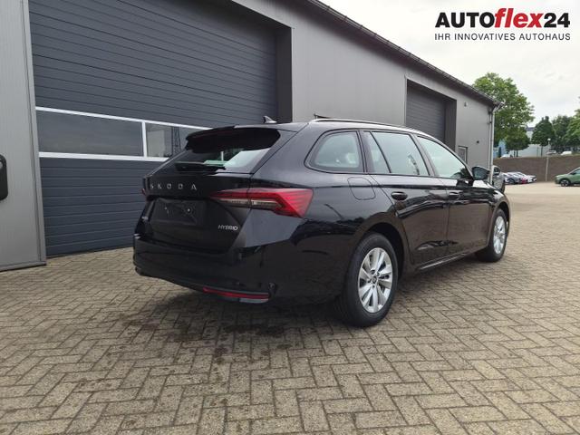 Skoda Octavia Combi 1.5 TSI 150PS m-HEV DSG Selection AHK Klimaautomatik ACC PDC v+h R&uuml;ckf.Kamera Sitzheizung TWA Apple CarPlay Android Auto 16"LM 