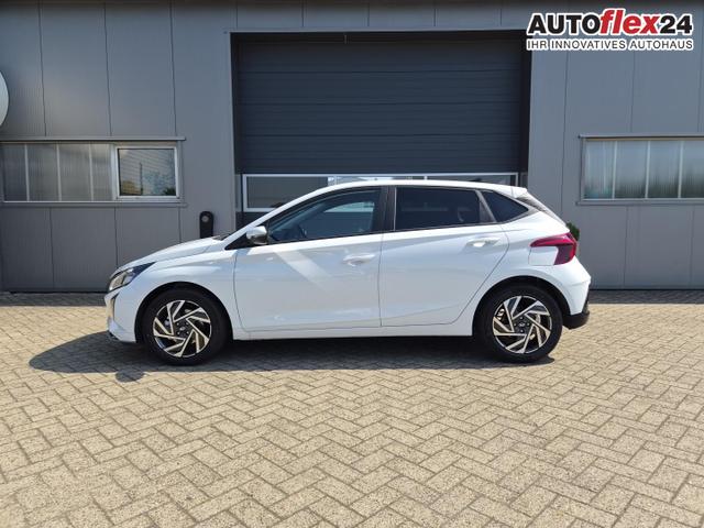 Vorlauffahrzeuge Hyundai i20 - 1.0 T-GDI 90PS Trend Automatik 5-t&uuml;rig Klimaautomatik Sitzheizung Lenkradheizung Navi R&uuml;ckf.Kamera PDC Apple CarPlay Android Auto Tempomat Touchscreen 16"LM