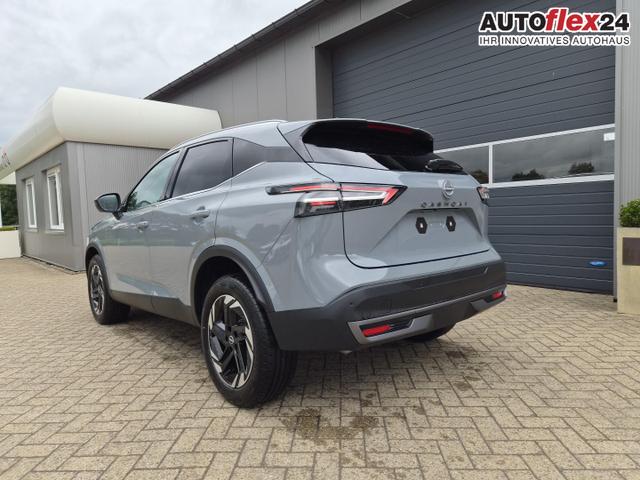 Nissan Qashqai 1.3 DIG-T MHEV 158 PS X-Tronic N-Connecta Teil-Leder PanoGlasdach Klimaautomatik Sitzheizung Lenkradheizung Navi ACC PDC v+h 360&deg;Kamera DAB Bluetooth Touchscreen Apple CarPlay Android Auto 18"LM 