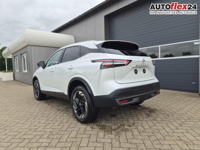 Vorlauffahrzeuge Nissan Qashqai - 1.3 DIG-T MHEV 158 PS X-Tronic N-Connecta Teil-Leder PanoGlasdach Klimaautomatik Sitzheizung Lenkradheizung Navi ACC PDC v h 360&deg;Kamera DAB Bluetooth Touchscreen Apple CarPlay Android Auto 18"LM