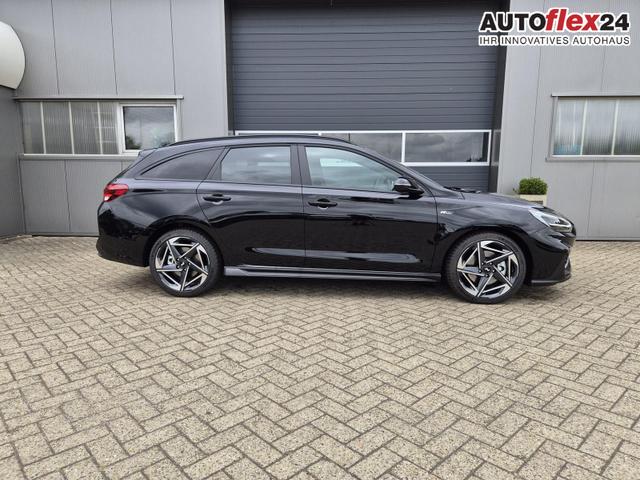 Hyundai i30 Kombi 1.6 T-GDI 150PS Automatik N-Line Sitzheizung Lenkradheizung Klimaautomatik Navi 10,3"-Touchscreen Bluelink Apple CarPlay + Android Auto PDC v+h R&uuml;ckf.Kamera 18-LM 