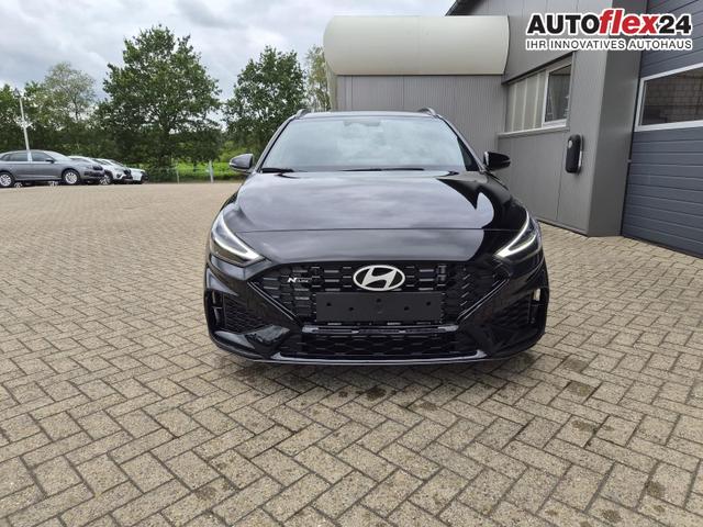 Hyundai i30 Kombi 1.6 T-GDI 150PS Automatik N-Line Sitzheizung Lenkradheizung Klimaautomatik Navi 10,3"-Touchscreen Bluelink Apple CarPlay + Android Auto PDC v+h R&uuml;ckf.Kamera 18-LM 