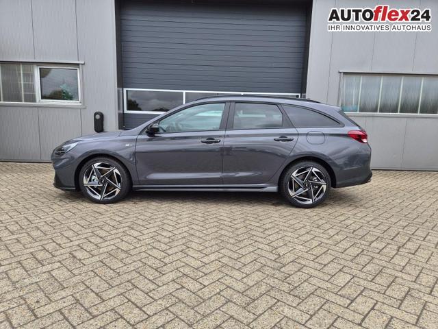 Vorlauffahrzeuge Hyundai i30 Kombi - 1.6 T-GDI 150PS Automatik N-Line Sitzheizung Lenkradheizung Klimaautomatik Navi 10,3"-Touchscreen Bluelink Apple CarPlay   Android Auto PDC v h R&uuml;ckf.Kamera 18-LM