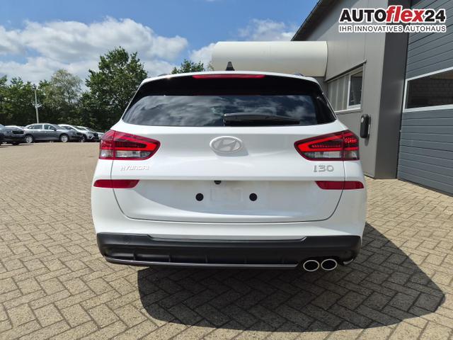 Hyundai i30 Kombi 1.6 T-GDI 150PS Automatik N-Line Sitzheizung Lenkradheizung Klimaautomatik Navi 10,3"-Touchscreen Bluelink Apple CarPlay + Android Auto PDC v+h R&uuml;ckf.Kamera 18-LM 