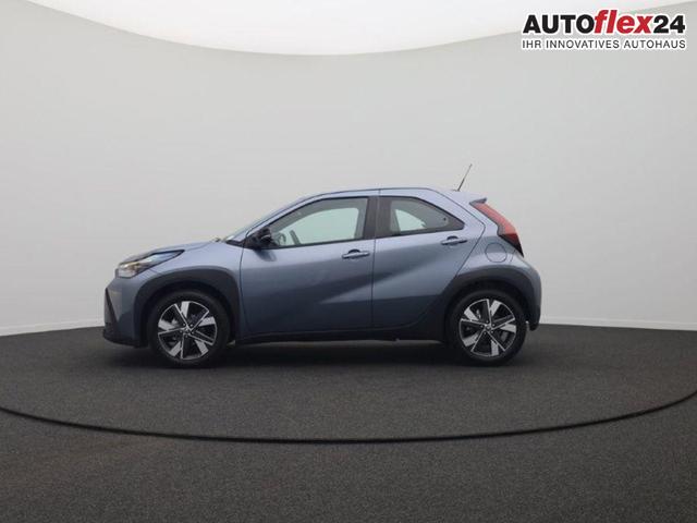 Vorlauffahrzeuge Toyota Aygo X - Pure 1.5 Hybrid 116PS Automatik Sitzheizung Klimaautomatik R&uuml;ckf.Kamera AbstandsTempomat Nebelscheinw. Multifunktionslenkrad Bluetooth Touchscreen Apple CarPlay   Android Auto 2xKeyless
