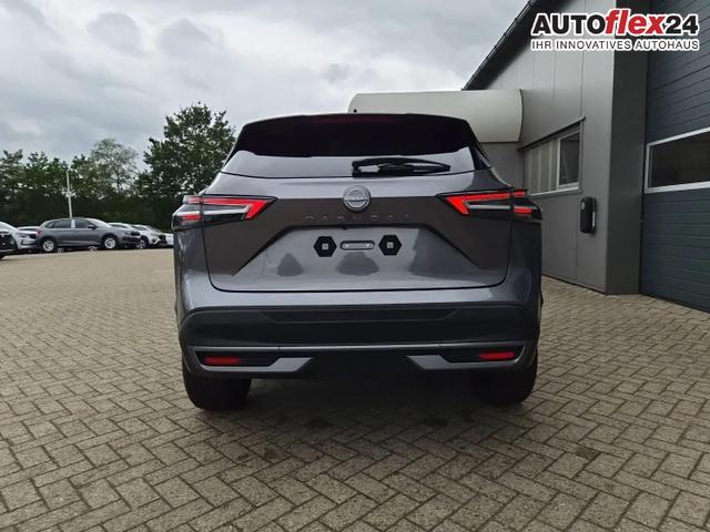 Vorlauffahrzeuge Nissan Qashqai - 1.3 DIG-T MHEV 158 PS X-Tronic N-Connecta Teil-Leder PanoGlasdach Klimaautomatik Sitzheizung Lenkradheizung Navi ACC PDC v h 360&deg;Kamera DAB Bluetooth Touchscreen Apple CarPlay Android Auto 18"LM